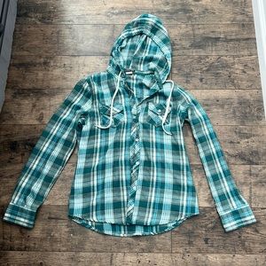 Green plaid flannel size small